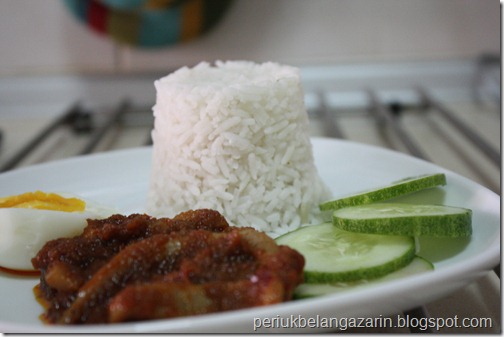 Periuk belanga zarin: sambal sotong rendam yang kusuka :)